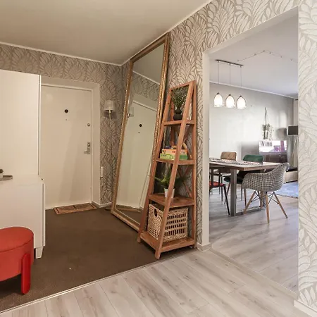 Two-bedroom Near Kadriorg Park & Centre *