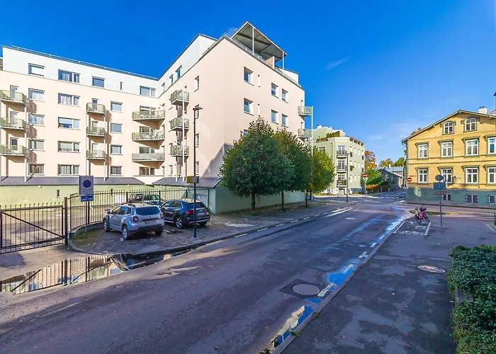 Two Bedroom Close To Kadriorg Park&center * Tallinn