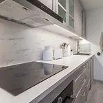 Apartamento Two-bedroom Near Kadriorg Park & Centre *