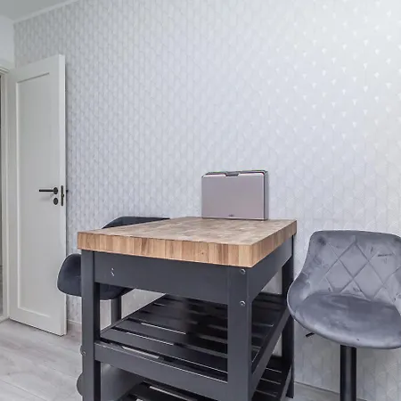 Apartment Two-bedroom Near Kadriorg Park & Centre
